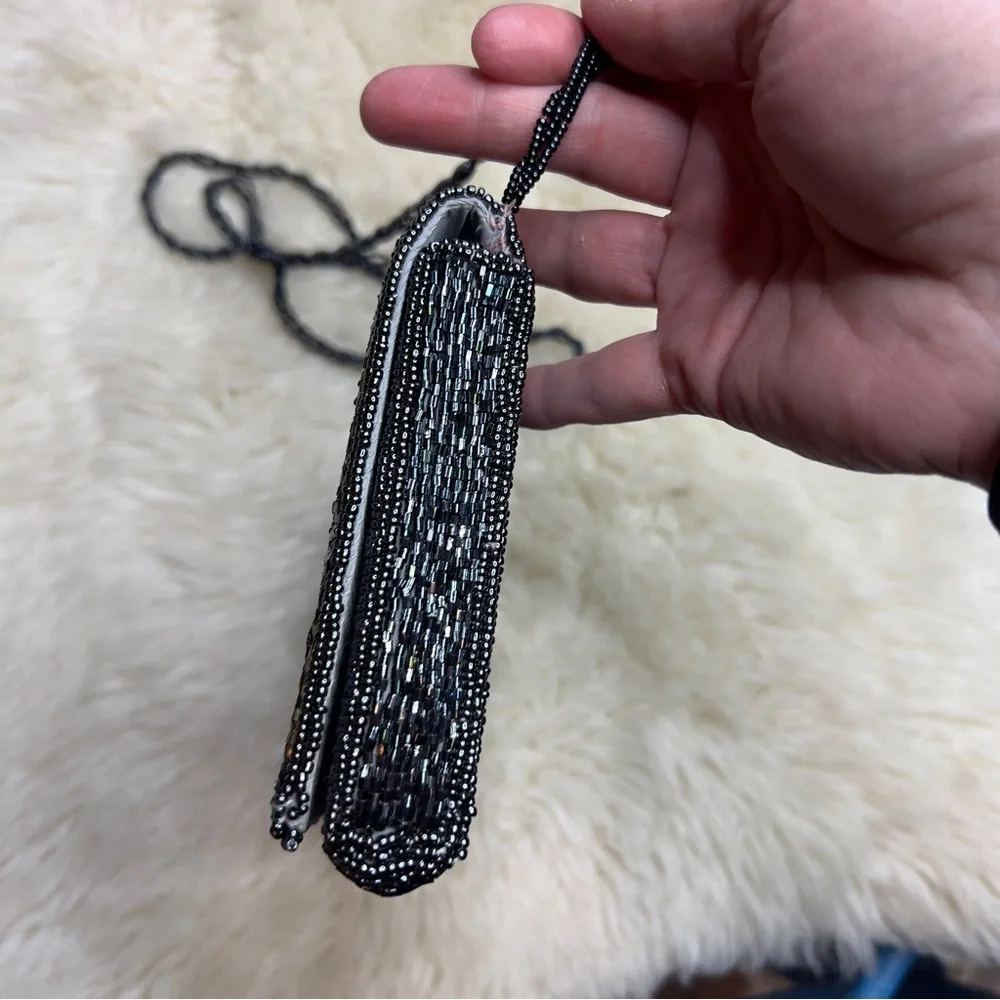 Vintage art deco style sparkling beaded formal purse/clutch - Picture 10 of 16